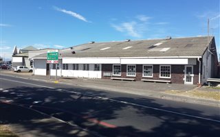 1020 m² Industrial space in Wetton