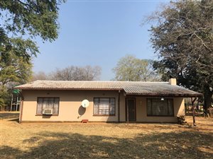 5.3 ha Farm in Waterglen