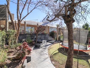 3 Bed House in Sandringham