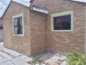 2 Bed House in Brentwood Park