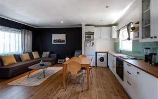 1 Bedroom Apartment in Oranjezicht