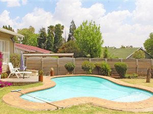 3 Bed House in Brackendowns