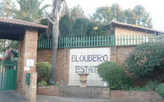3 Bedroom Cluster in Noordheuwel