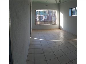 2 Bed Flat in Germiston Central