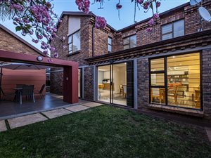 3 Bed Duplex in Bedfordview