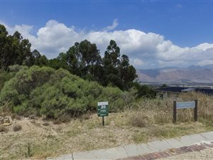 675 m² Land available in Fairhaven Country Estate