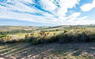 1494 m² Land available in Brackenridge
