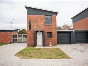 2 Bed Duplex in Charlo