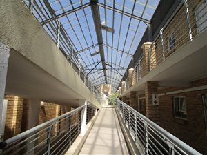 2 Bed Apartment in Gordons Bay Central