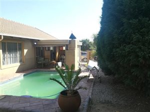 3 Bed Townhouse in The Reeds