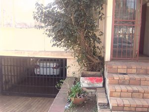 2 Bedroom Apartment in Bellevue