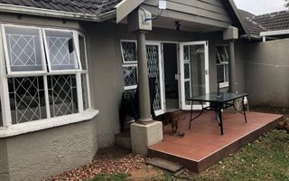 3 Bedroom Duplex in Kloof