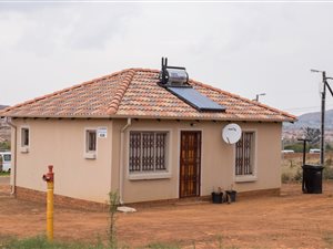 2 Bed House in Mahube Valley
