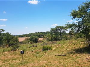 900 m² Land available in Roodeplaat