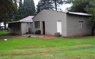 Farm in Withok Estates