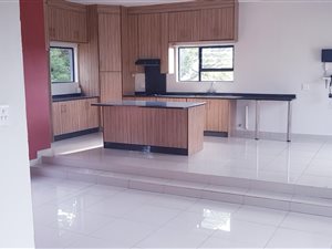 3 Bedroom Apartment in Emmarentia