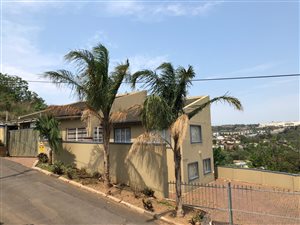 2 Bed Apartment in Clare Hills