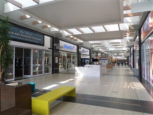 131 m² Retail Space in Kensington