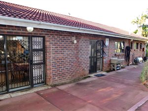3 Bed House in Hillary