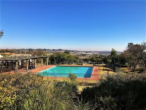 2 Bed Apartment in Jackal Creek Golf Estate