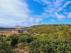 1200 m² Land available in Robberg Ridge
