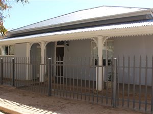 4 Bed House in Willowmore