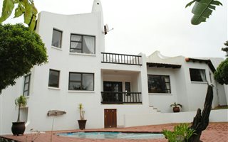 4 Bedroom House in St Francis Bay