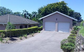 3 Bedroom Simplex in Berkshire Downs