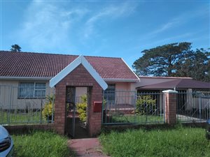 4 Bed House in Willow Park