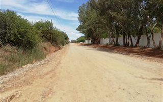 1 ha Land available in Kameeldrift