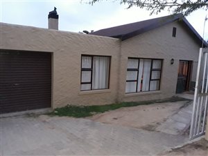 3 Bed House in Malmesbury
