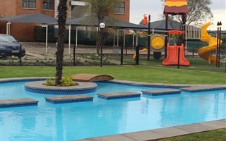 1 Bedroom Duplex in Olivedale