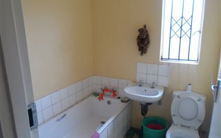 3 Bedroom House in Protea Glen