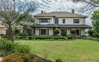 4 Bedroom House in Saddlebrook Estate
