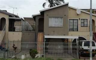 3 Bedroom Duplex in Briardale