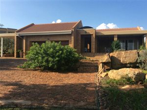 3 Bed House in Bronkhorstbaai
