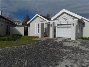 3 Bed House in Val de Vie