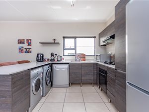 2 Bed Apartment in Greenstone Hill