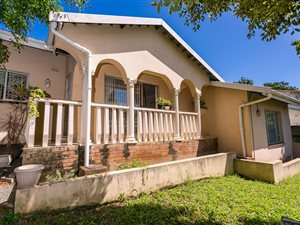 3 Bed House in Avoca