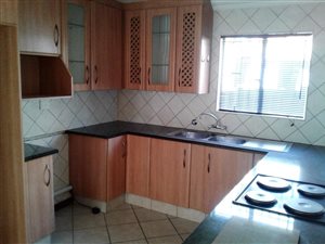 2 Bed Apartment in Beyers Park
