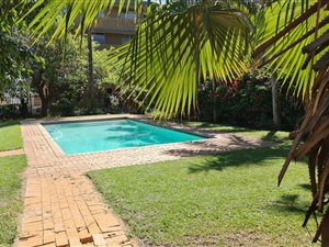 3 Bed Apartment in Sinoville