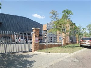 810 m² Industrial space in North Riding