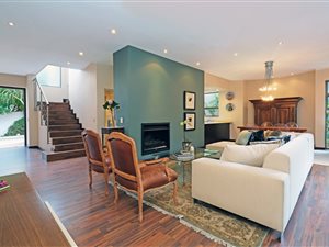 3 Bed Townhouse in Elton Hill