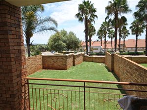 2 Bed Simplex in Mooikloof Ridge