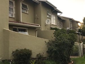 3 Bed Duplex in Farrarmere