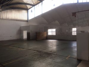302 m² Industrial space in Manufacta