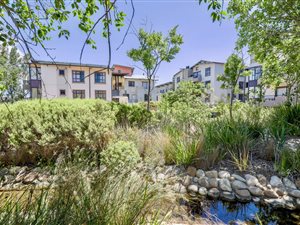 2 Bed Apartment in Somerset West Central