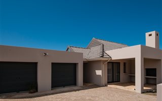 3 Bedroom House in Kidds Beach