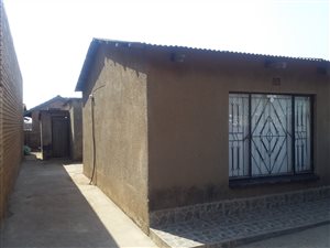 3 Bed House in Tembisa
