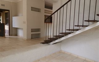 180 m² Office Space in Rustenburg Central